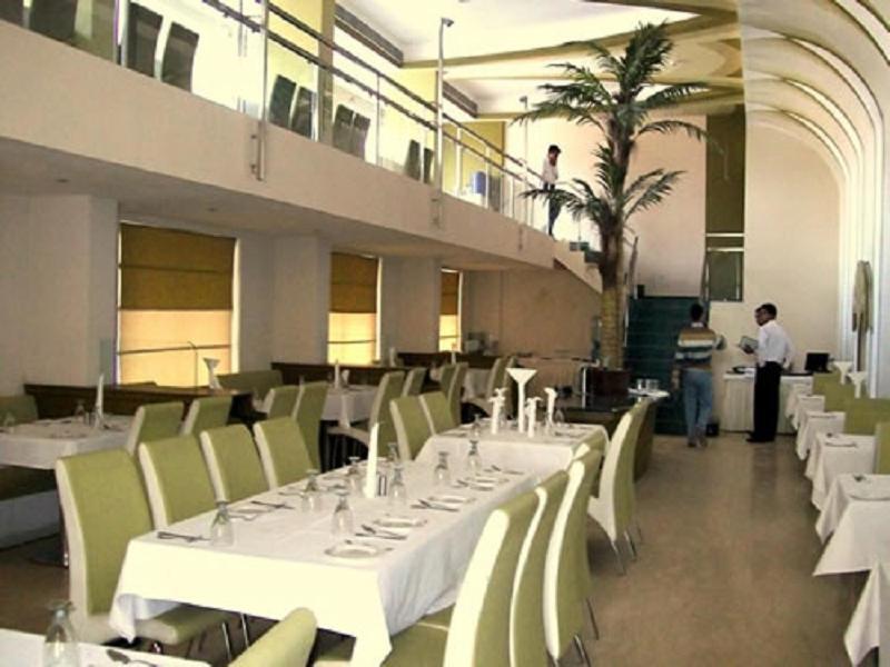 Hotel Royal Panna Shahjahanpur Esterno foto