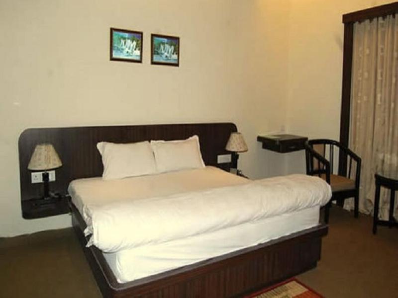 Hotel Royal Panna Shahjahanpur Esterno foto